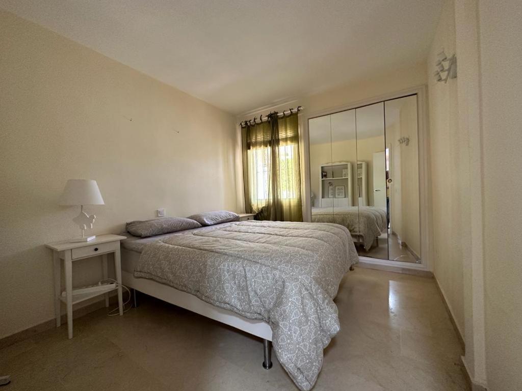 The Golden House, Calahonda Golf Apartment Sitio de Calahonda Exterior photo